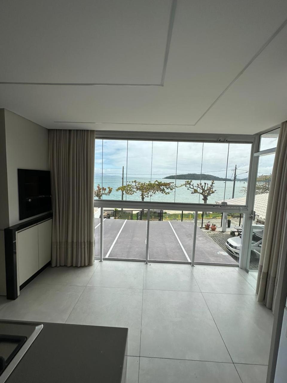 Apartamento Frente Mar Na Baia De بورتو بيلو المظهر الخارجي الصورة